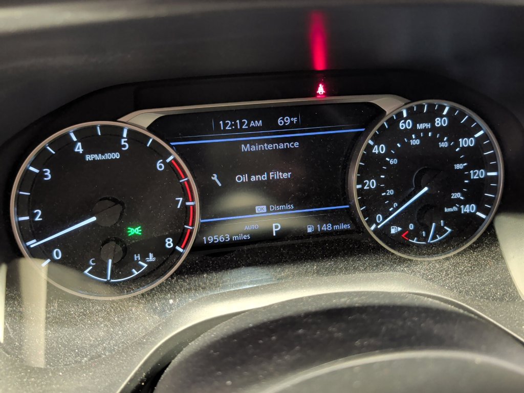 Used 2023 Nissan Rogue SV AWD/4WD image 4
