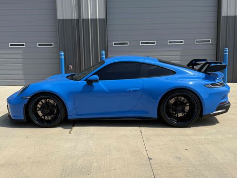Used 2022 Porsche 911 GT3 RWD image 17