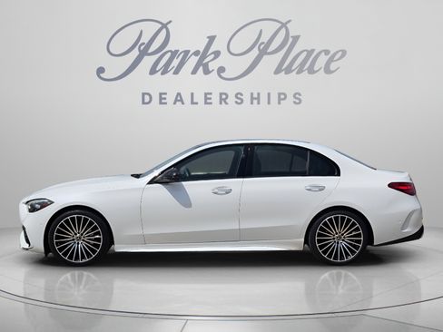 Used 2023 Mercedes-Benz C 300 Sedan image 2