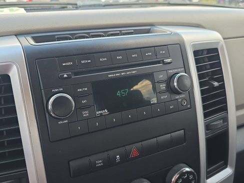 Used 2012 RAM 1500 Classic SLT RWD image 18