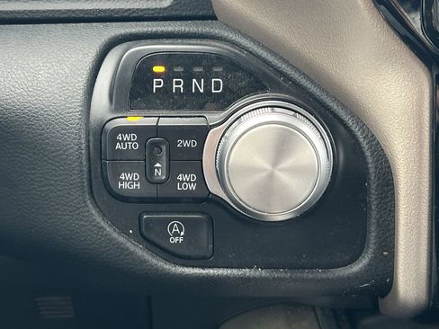 Used 2021 RAM 1500 Laramie image 10