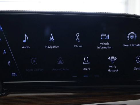 Used 2022 Cadillac Escalade Premium Luxury w/ Performance Package AWD/4WD image 27