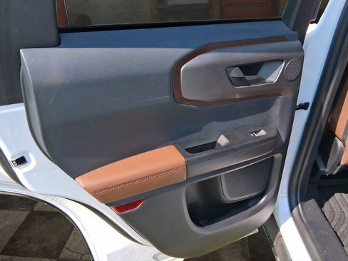 Used 2025 Ford Bronco Sport Outer Banks w/ Outer Banks Tech Package+ AWD/4WD image 10