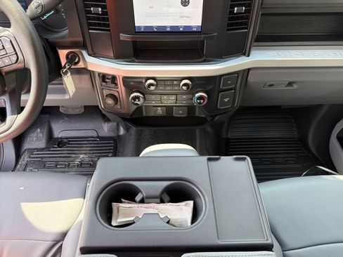 New 2026 Ford F550 4x4 Regular Cab Super Duty image 20