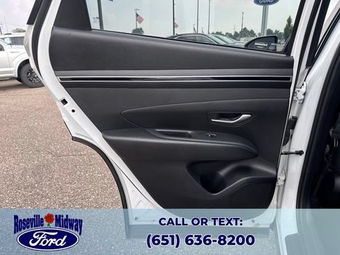 Used 2023 Hyundai Tucson SEL AWD/4WD image 31
