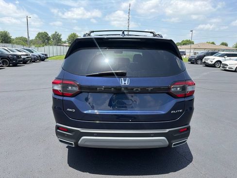 Used 2023 Honda Pilot Elite image 6