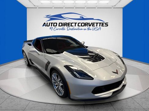 Used 2019 Chevrolet Corvette Z06 RWD image 25