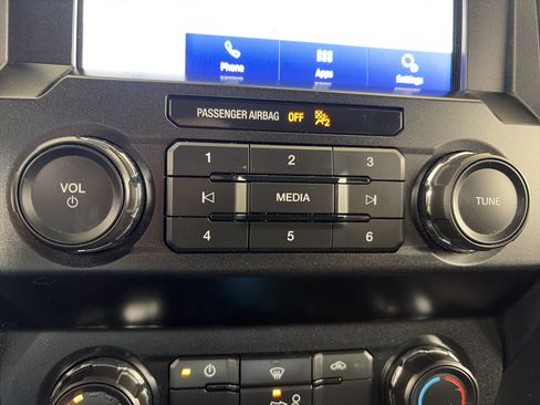 Used 2019 Ford F150 XL w/ Equipment Group 101A Mid AWD/4WD image 21