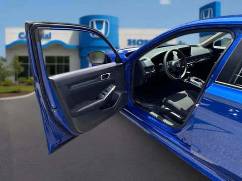 Used 2024 Honda Civic LX image 12