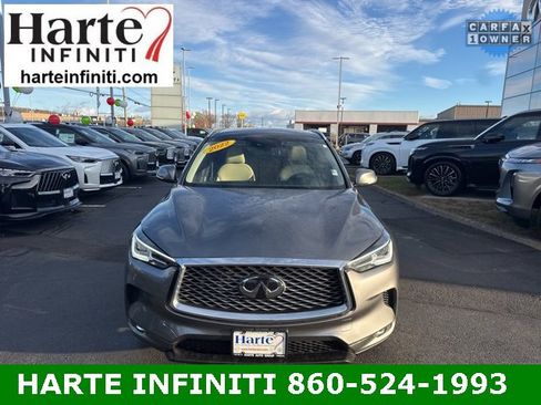 Used 2022 INFINITI QX50 Luxe image 2