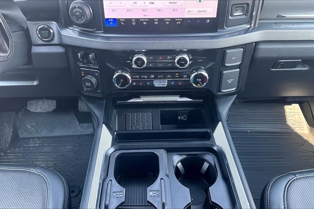 Used 2025 Ford F350 Platinum AWD/4WD image 16