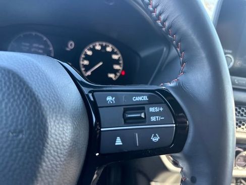 Certified 2023 Honda HR-V Sport image 23