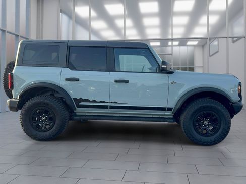 Certified 2023 Ford Bronco Wildtrak AWD/4WD image 3