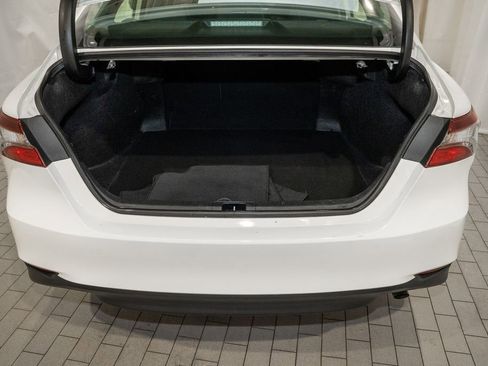 Used 2024 Toyota Camry LE image 6