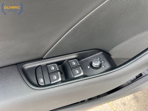 Used 2017 Audi A3 2.0T Premium image 37