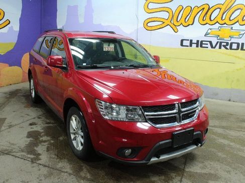 Used 2014 Dodge Journey SXT image 2