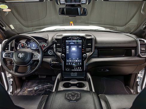 Used 2024 RAM 3500 Laramie w/ Night Edition image 15