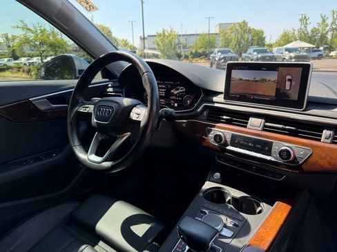 Used 2019 Audi A4 2.0T allroad Prestige w/ Prestige Package AWD/4WD image 21