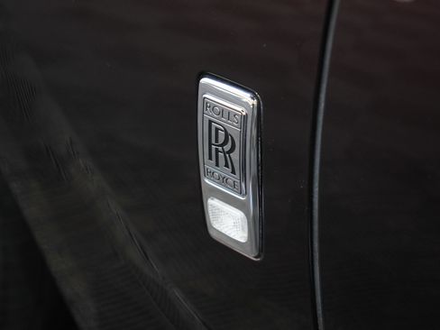 Used 2020 Rolls-Royce Ghost image 23