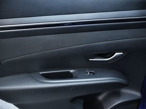 Used 2023 Hyundai Tucson SE image 22