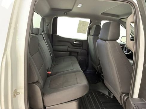 Used 2019 Chevrolet Silverado 1500 W/T w/ WT Appearance Package AWD/4WD image 16