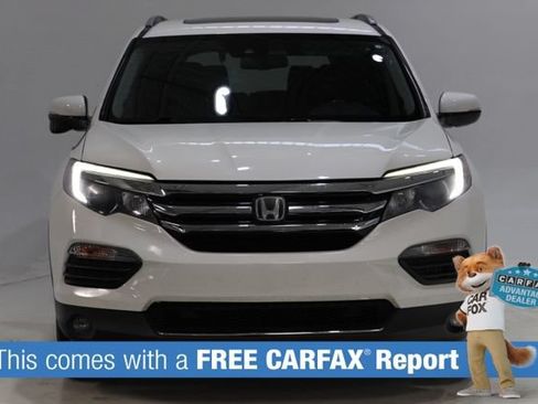 Used 2018 Honda Pilot Touring image 2