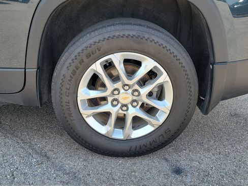 Used 2020 Chevrolet Traverse LT AWD/4WD image 5