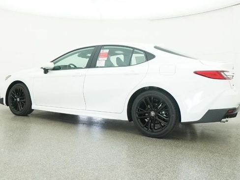 New 2026 Toyota Camry SE image 39