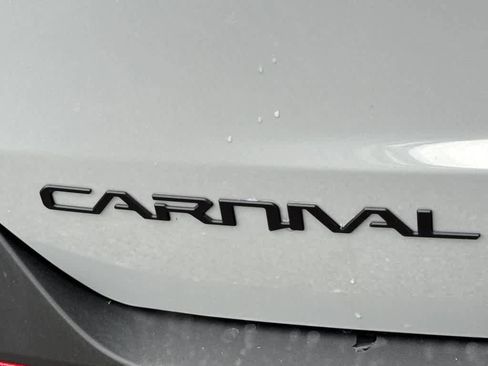 New 2026 Kia Carnival SX Prestige FWD image 10