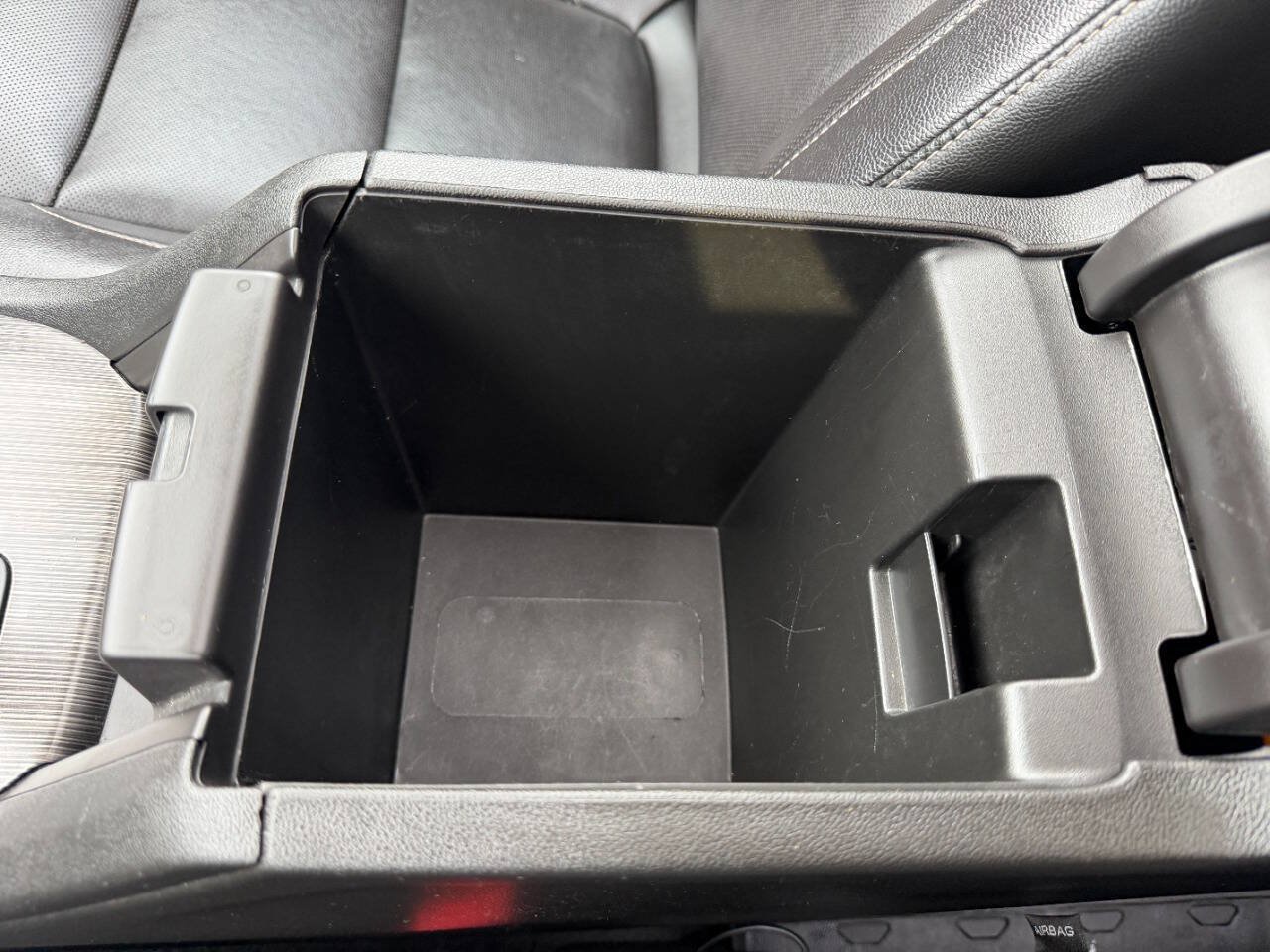 Used 2019 GMC Acadia SLT w/ LPO, Floor Liner Package AWD/4WD image 56