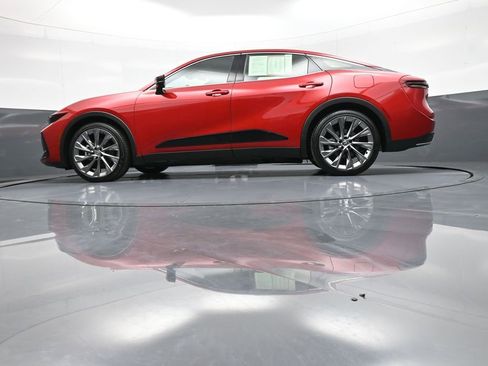 Used 2023 Toyota Crown Limited w/ Advanced Technology Package image 32