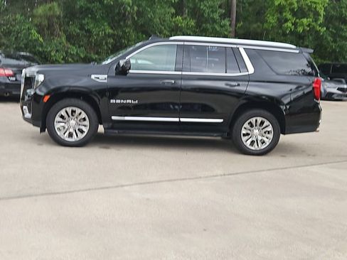 Used 2022 GMC Yukon Denali image 9