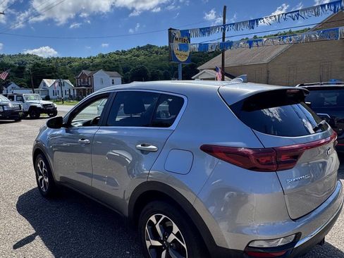Used 2021 Kia Sportage LX AWD/4WD image 5
