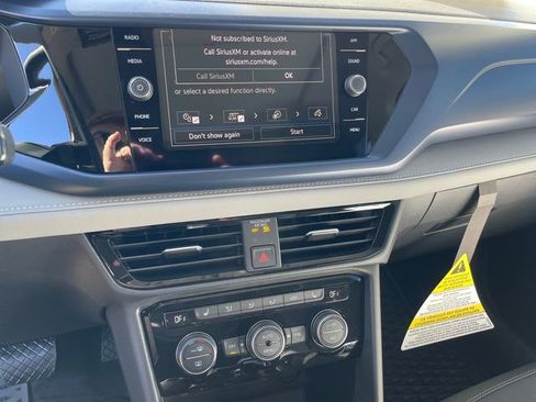 New 2024 Volkswagen Taos SE image 11