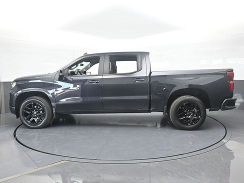 Used 2023 Chevrolet Silverado 1500 RST image 3