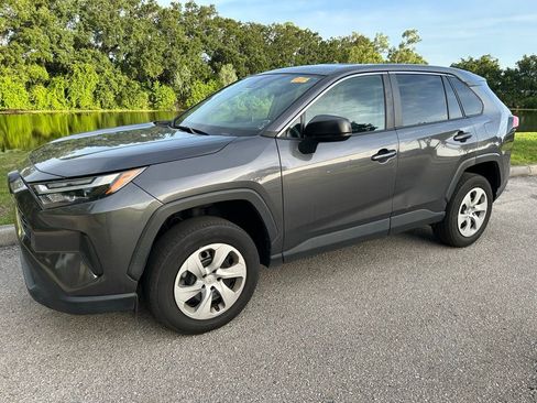Used 2023 Toyota RAV4 LE FWD image 2