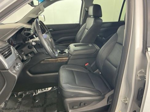 Used 2018 Chevrolet Tahoe LT image 12