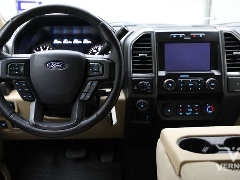 Used 2020 Ford F150 XLT w/ Equipment Group 302A Luxury AWD/4WD image 8