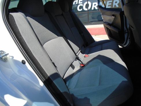 Used 2025 Toyota Camry LE image 11