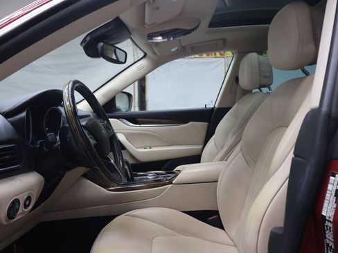 Used 2020 Maserati Levante GranLusso image 17