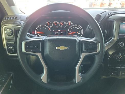 Used 2021 Chevrolet Silverado 2500 LT w/ Z71 Off-Road Package image 24