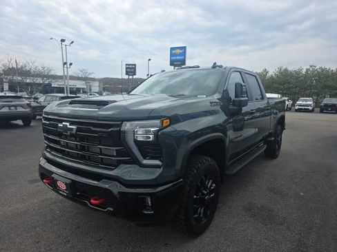 New 2026 Chevrolet Silverado 2500 LT w/ Trail Boss Package image 6