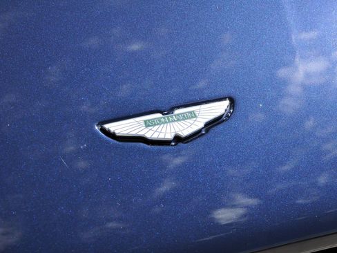 Used 2009 Aston Martin V8 Vantage Coupe image 8