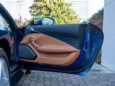 Certified 2024 Ferrari Roma image 45