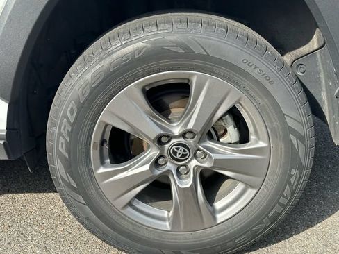 Certified 2024 Toyota RAV4 XLE AWD/4WD image 14