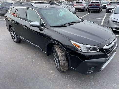 Used 2020 Subaru Outback Touring w/ Popular Package #2 image 3