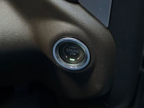 Used 2020 GMC Sierra 1500 SLT w/ SLT Premium Package image 21