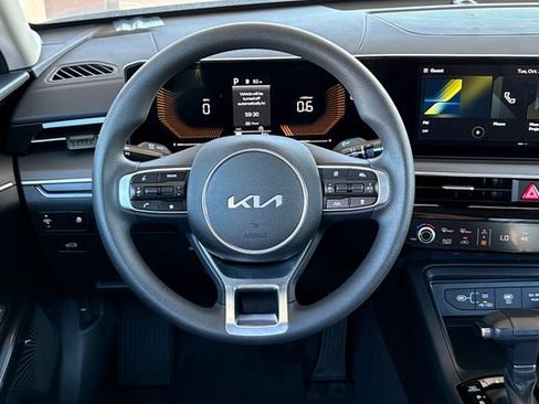 New 2026 Kia K5 LXS image 16