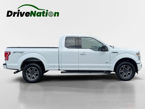 Used 2017 Ford F150 XLT w/ Equipment Group 302A Luxury AWD/4WD image 4