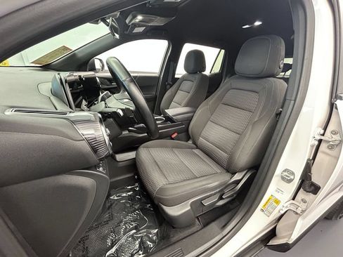 Used 2025 Chevrolet Equinox LT FWD image 48